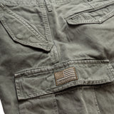 CARGO SHORTS / OLIVE